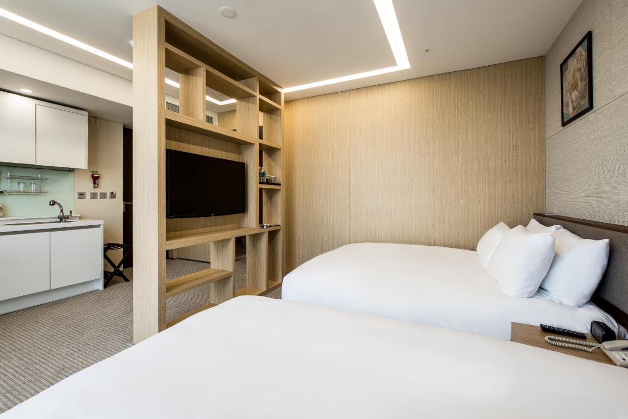 Gloucester Hotel Incheon Buitenkant foto