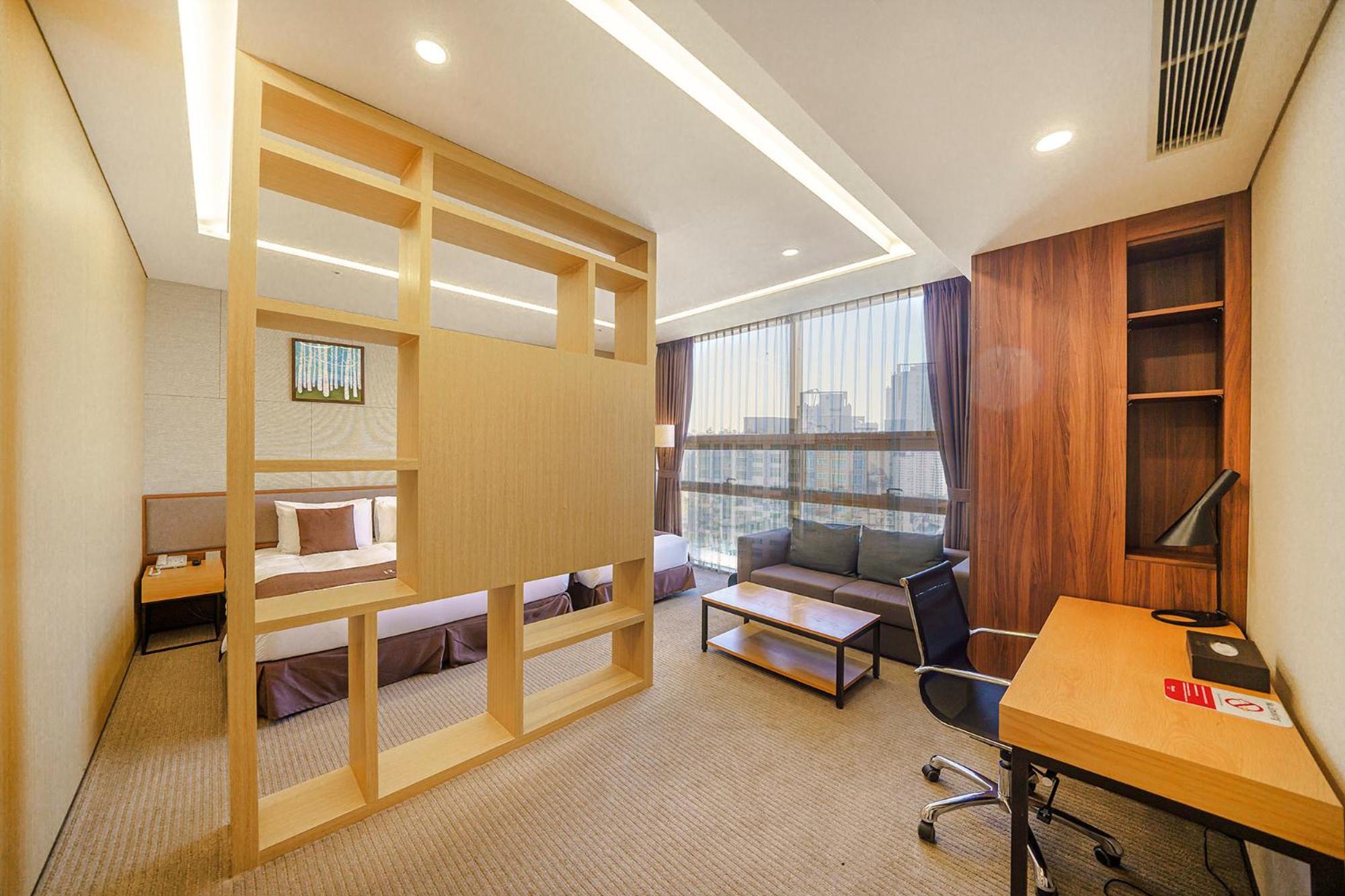 Gloucester Hotel Incheon Buitenkant foto