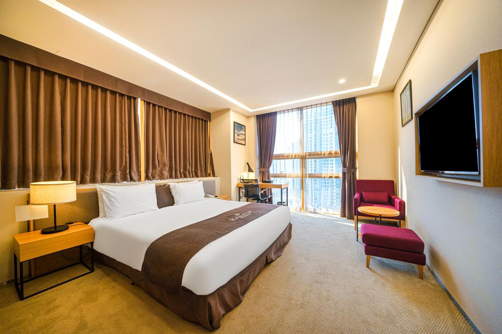 Ramada By Wyndham Incheon Hotel Buitenkant foto