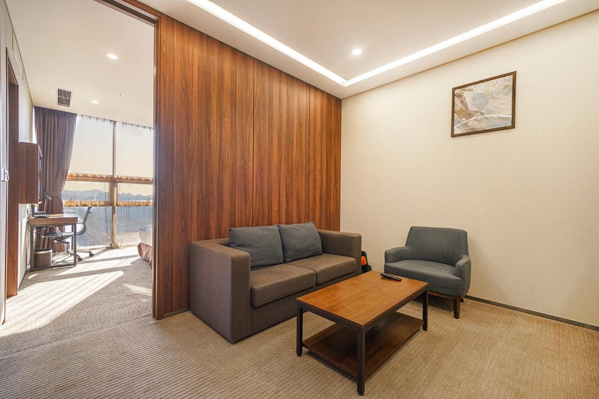 Gloucester Hotel Incheon Buitenkant foto