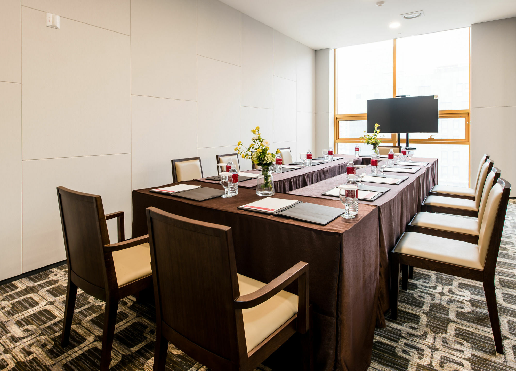 Gloucester Hotel Incheon Buitenkant foto