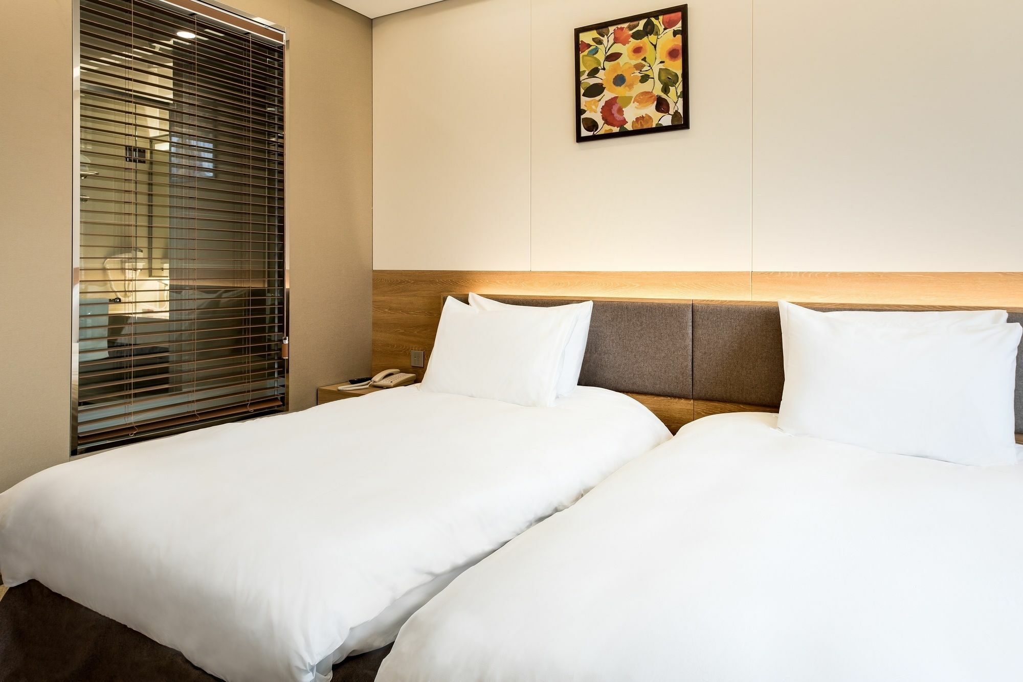 Gloucester Hotel Incheon Buitenkant foto